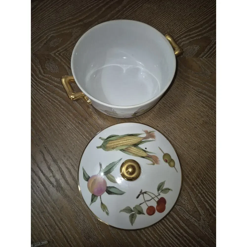 💥 Royal Worcester Evesham Porcelain 7” Round Covered Casserole Gold Accents